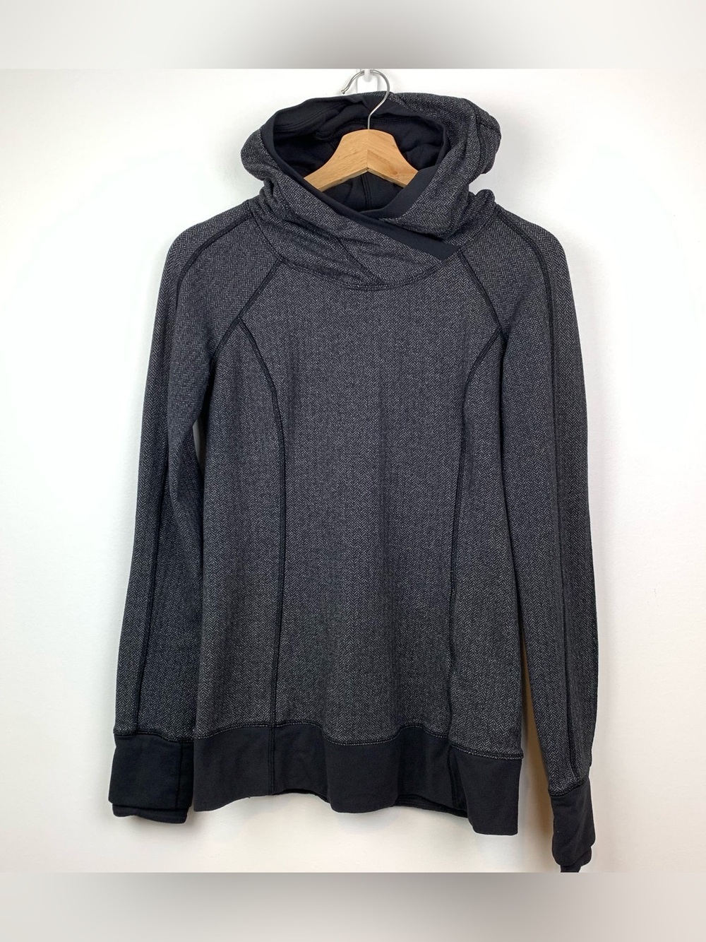 Lululemon Think Fast Hoodie Sz 6 Pullover Hoodie Heathered Herringbone Black - Picture 1 of 12